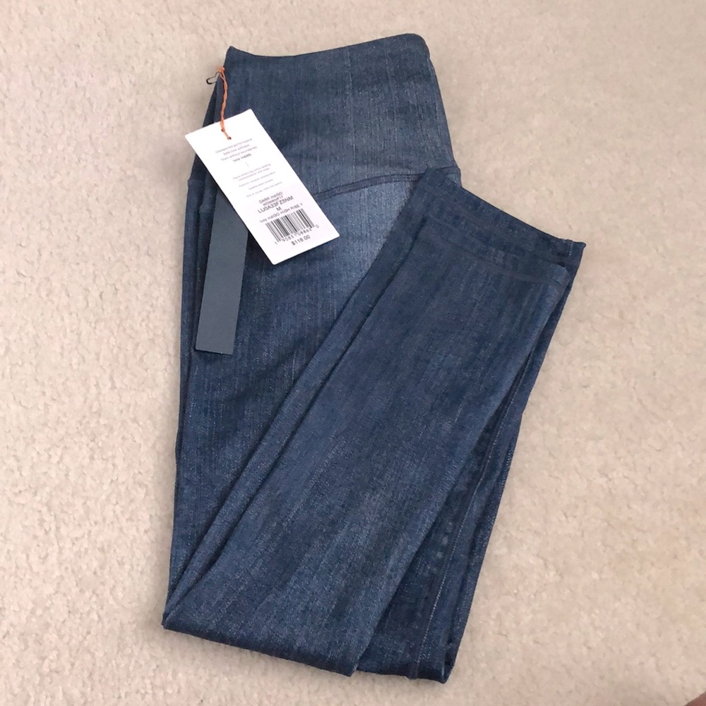 Capri leggings that look like jeans!